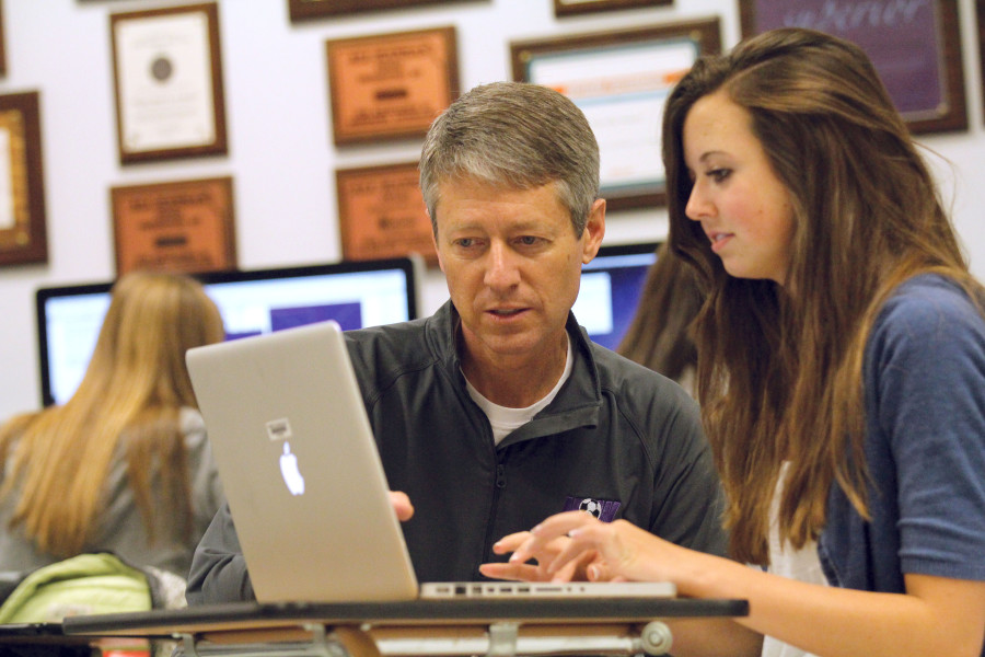 Blue Valley Northwest adviser wins Jackie Engel Award